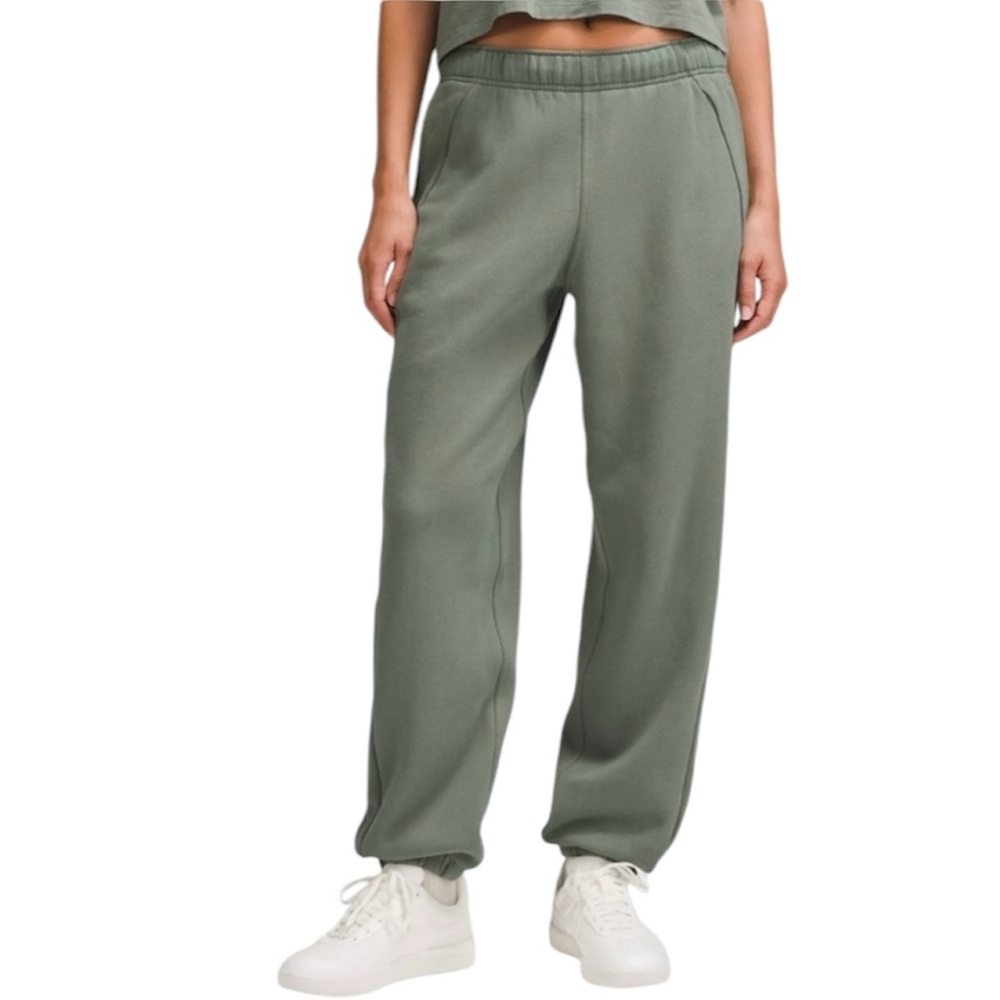 Lululemon Mid Rise Oversized-Fit Jogger Regular XXS Green NWT